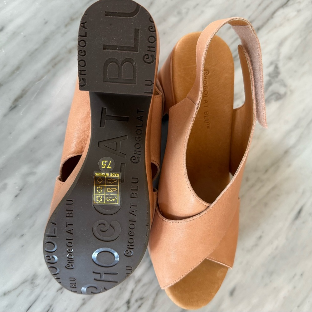 Chocolat Blue Glendora Platform Sandal in Pinky Peach. NEW - Picture 4 of 4